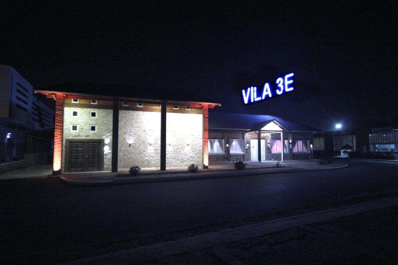Hôtel Vila 3E à Bërxull Extérieur photo